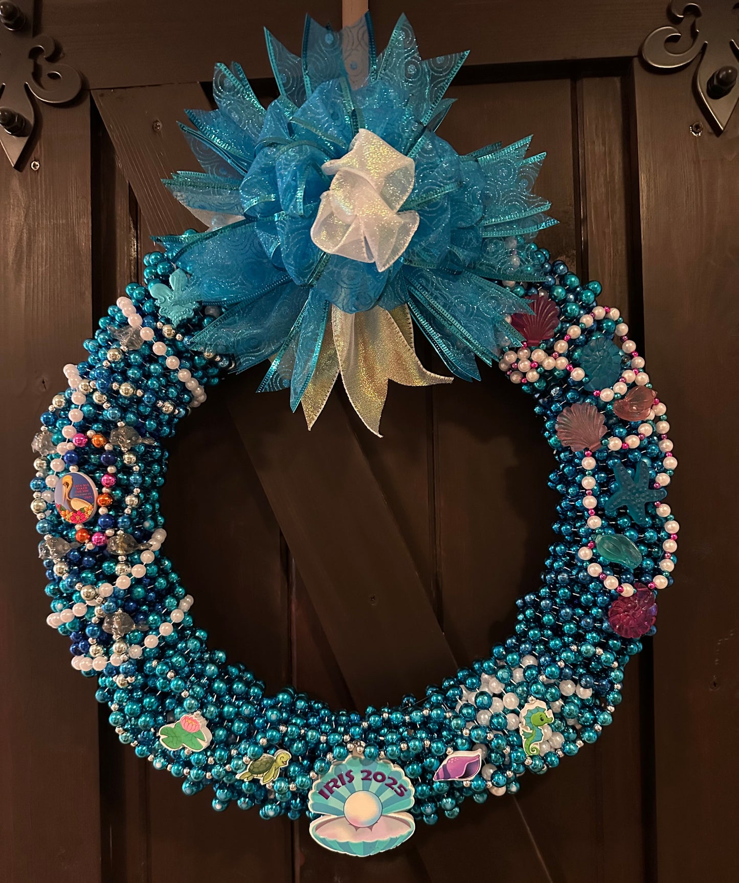 Krewe of 25: Float 5, Beach Vibes