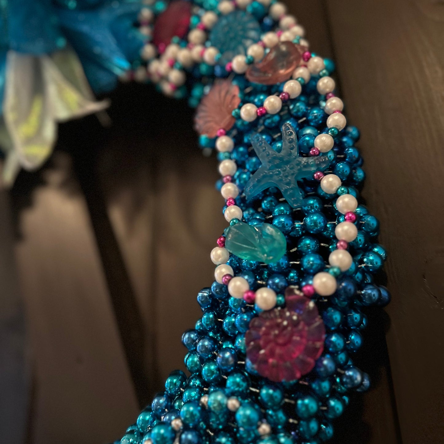 Krewe of 25: Float 5, Beach Vibes