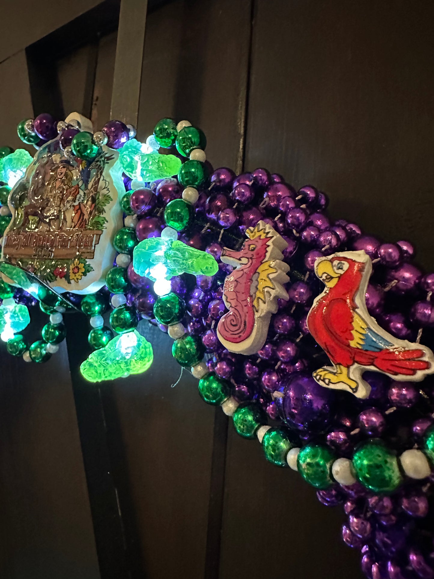 Krewe of 25:Float 9,  Mardi Gras Menagerie