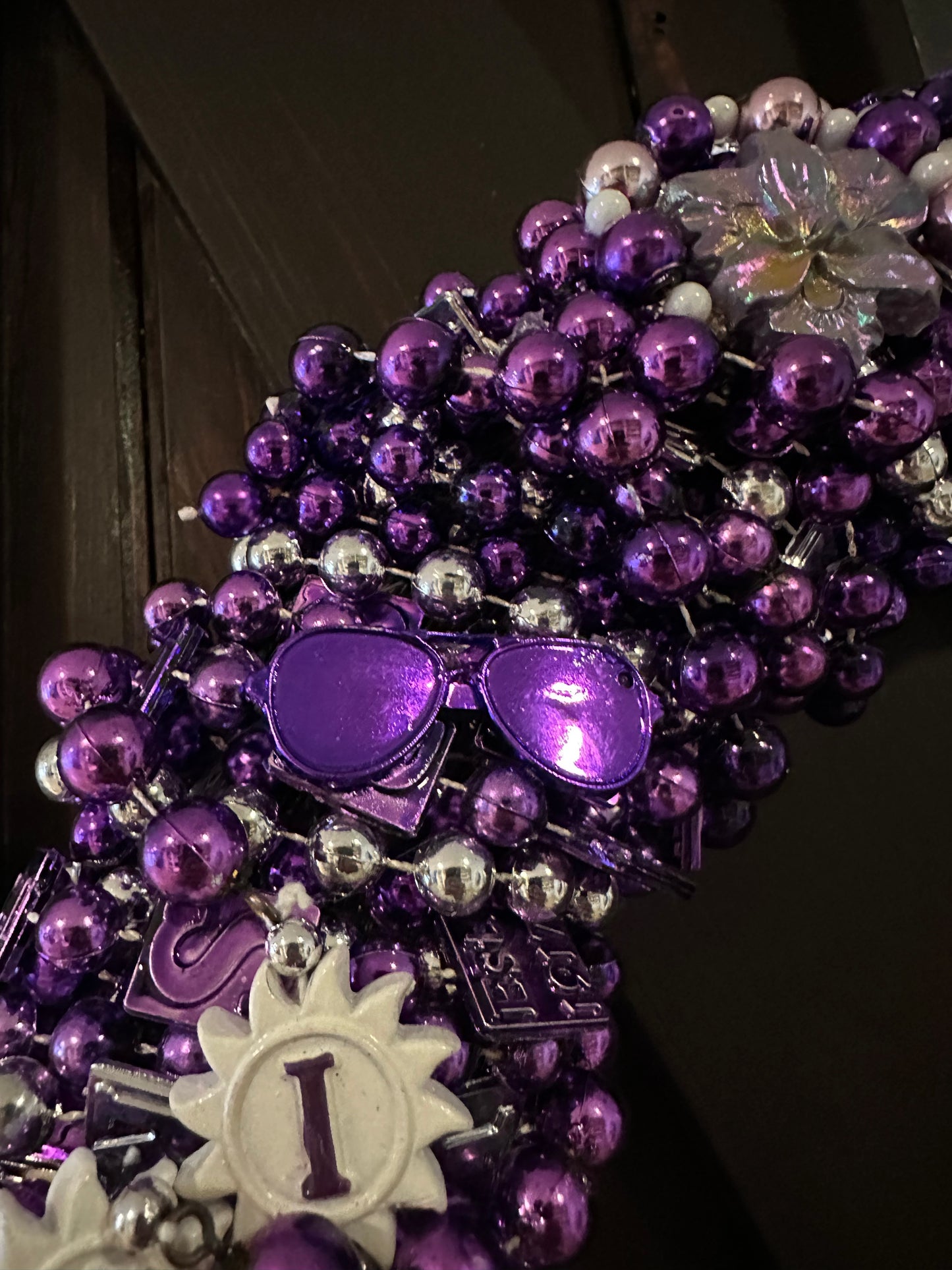 Krewe of 25:Float 8, Hey Baby!