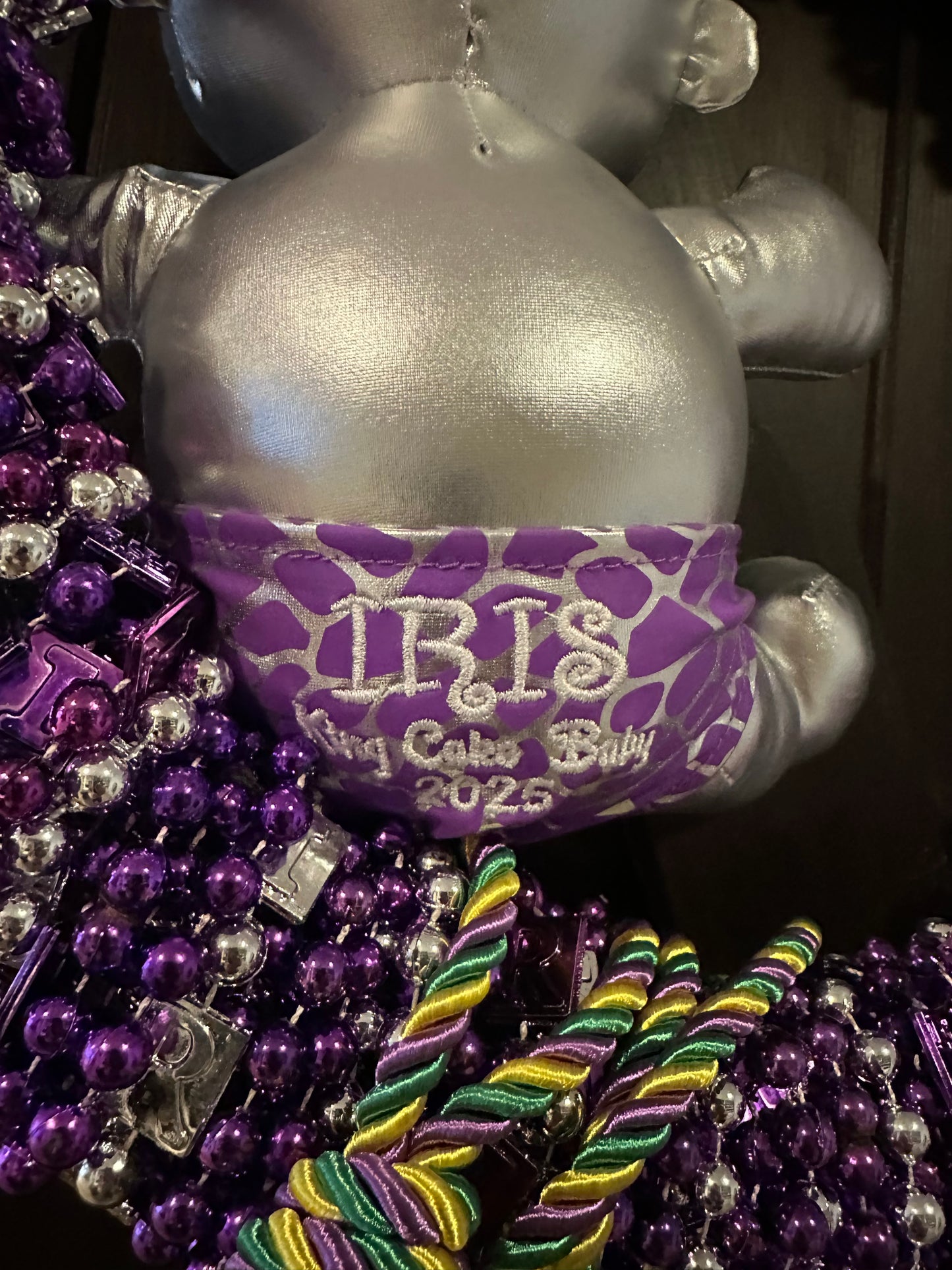 Krewe of 25:Float 8, Hey Baby!